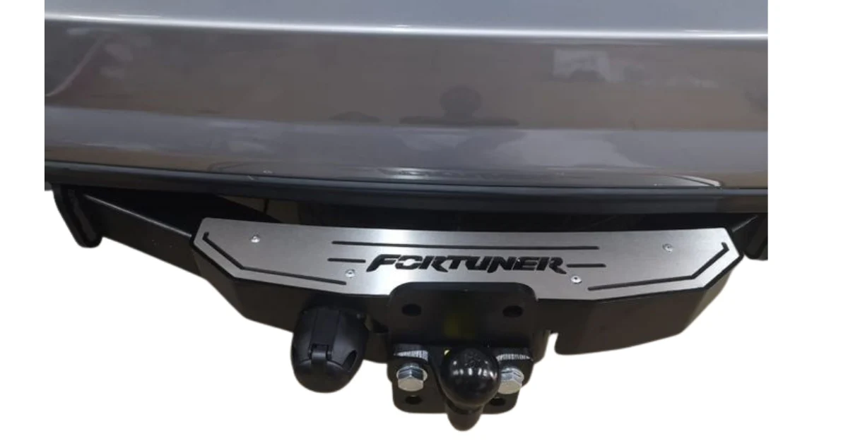 Toyota Fortuner Step Towbar 2016+ 80038T