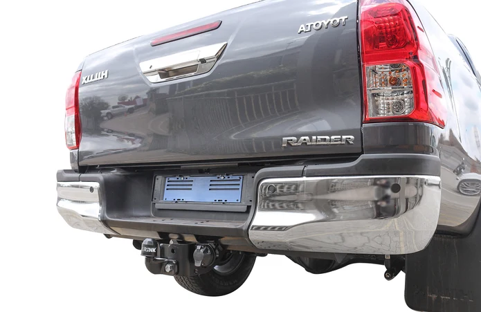 Towing Hitch Underbumber Detacheable