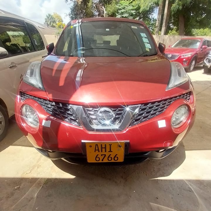 2016 Nissan Juke S 4dr Hatchback (1.6L 4cyl Turbo CVT)