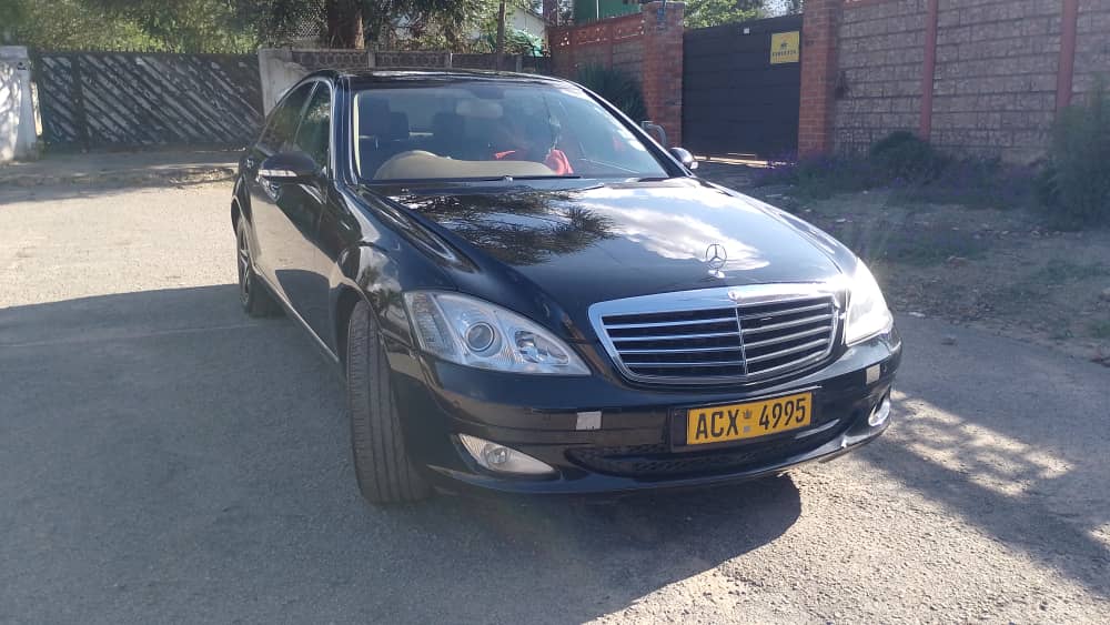 2010 Mercedes-Benz S-Class  S 350 CDI 4MATIC