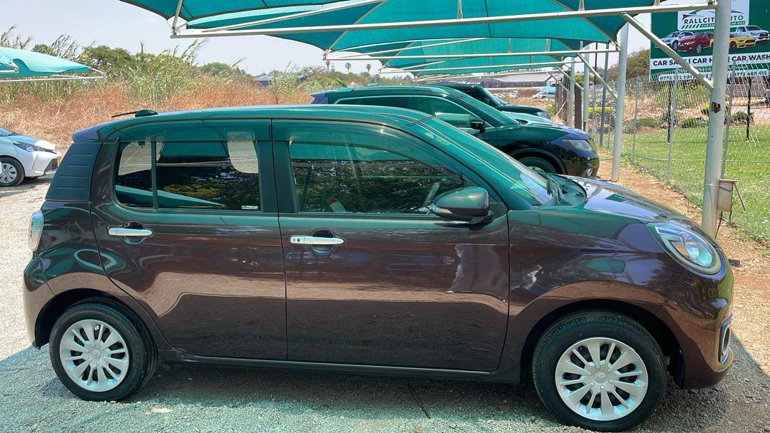 2016 Toyota Passo X L Package