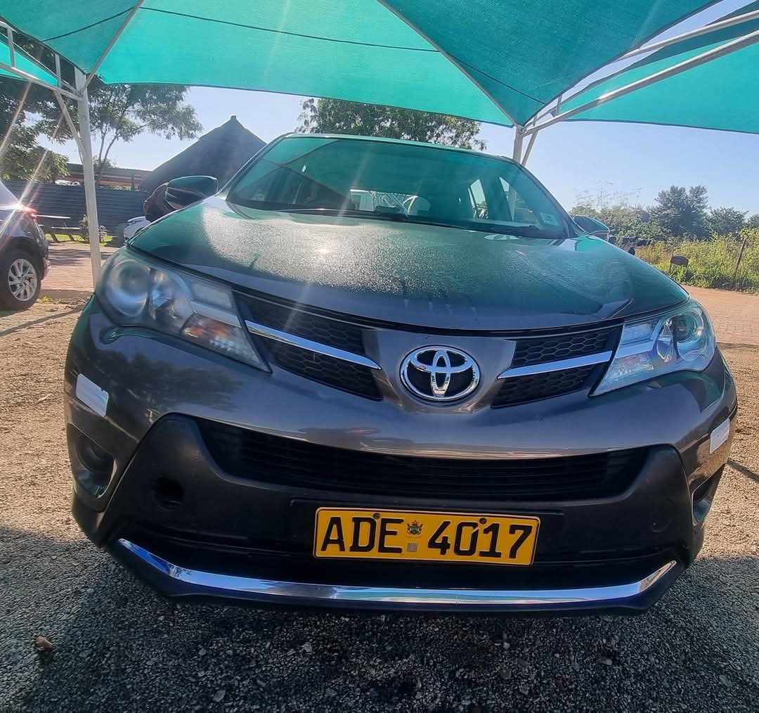 2013 Toyota RAV4 LE FWD