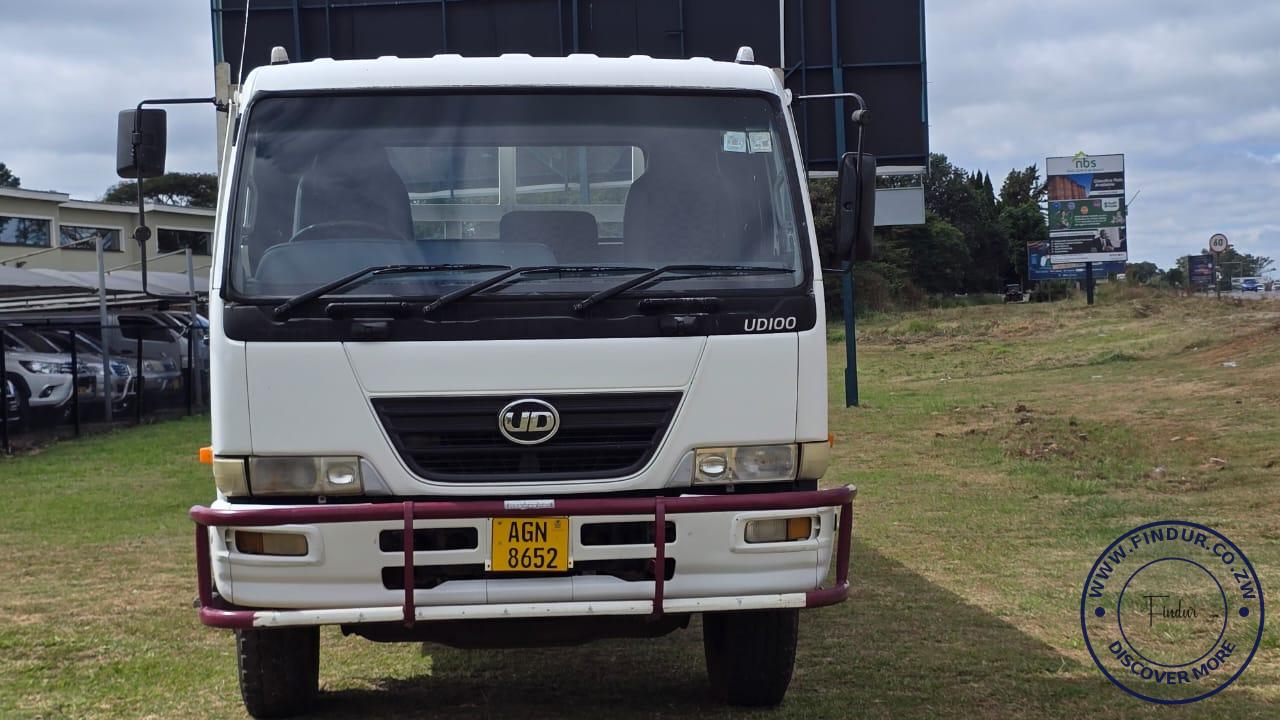 2012 Nissan UD
