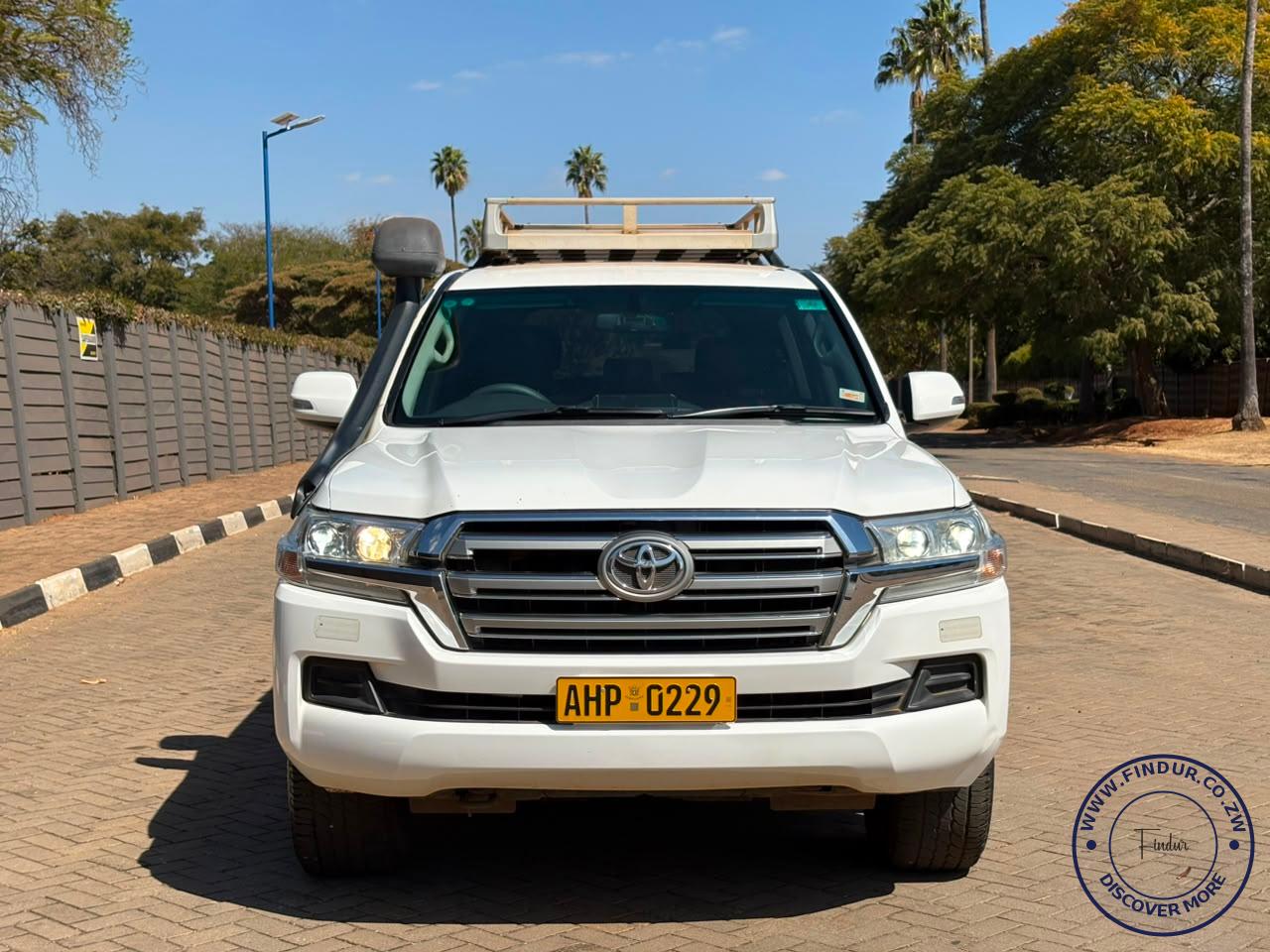 2016 Toyota Land Cruiser