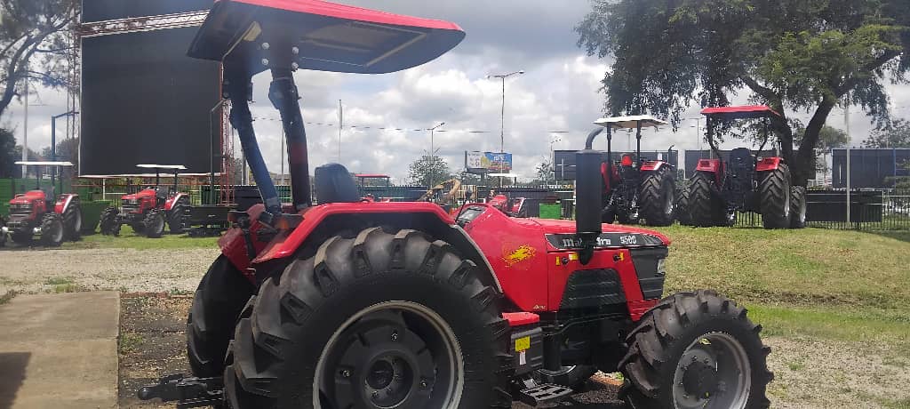 2025 Mahindra Tractor