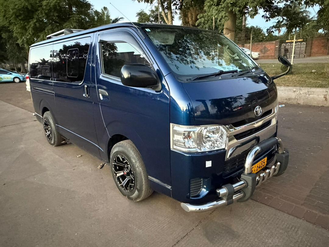 2016 Toyota Hiace